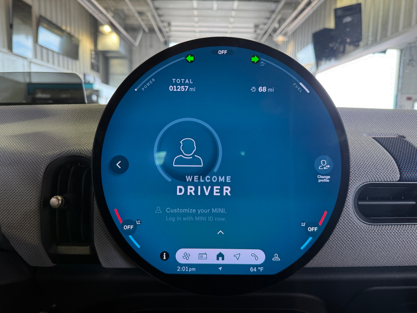 Thumbnail: 2025 MINI Cooper Hardtop - 3