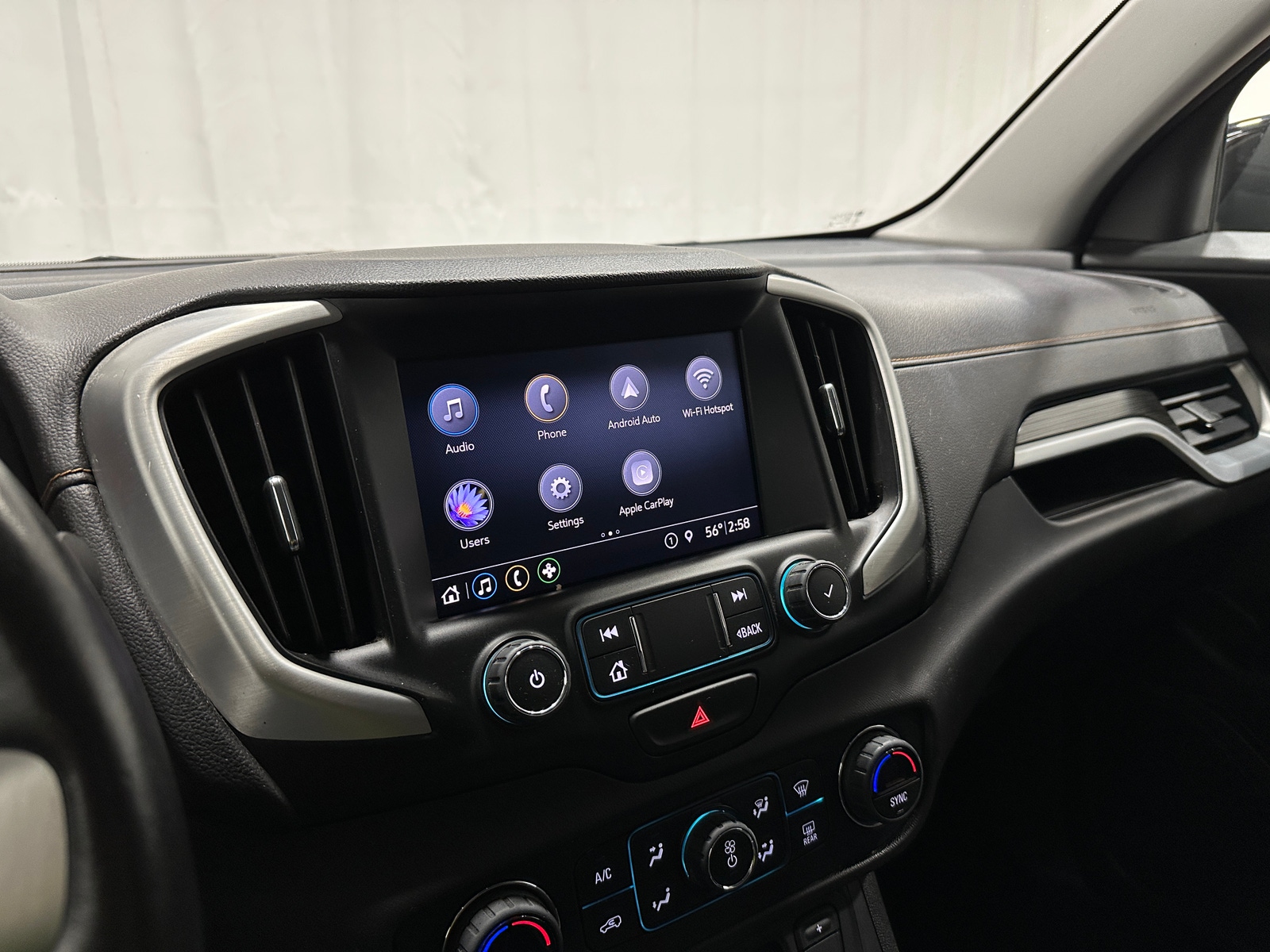 Thumbnail: 2020 GMC Terrain - 3