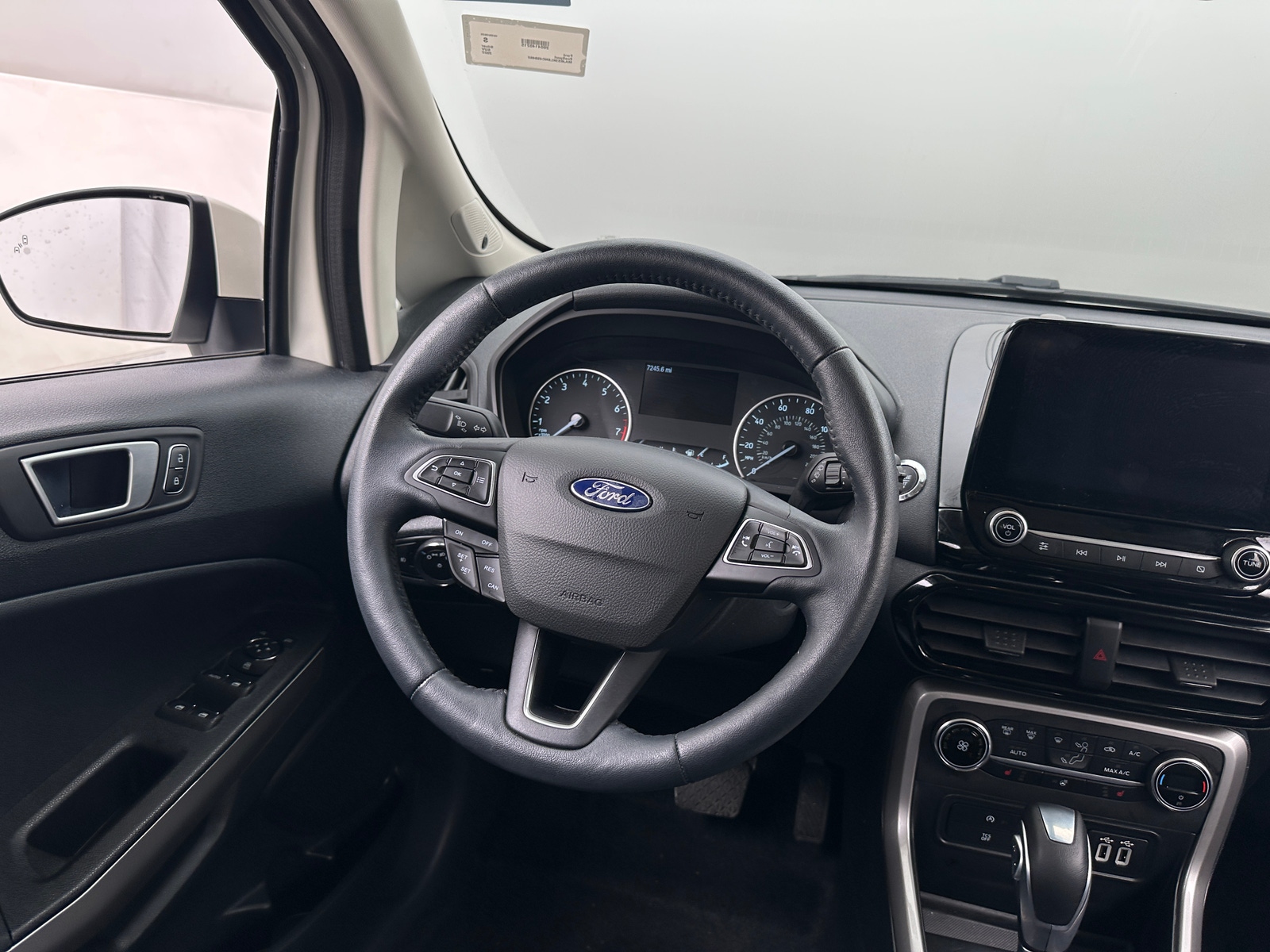 Thumbnail: 2022 Ford EcoSport - 4