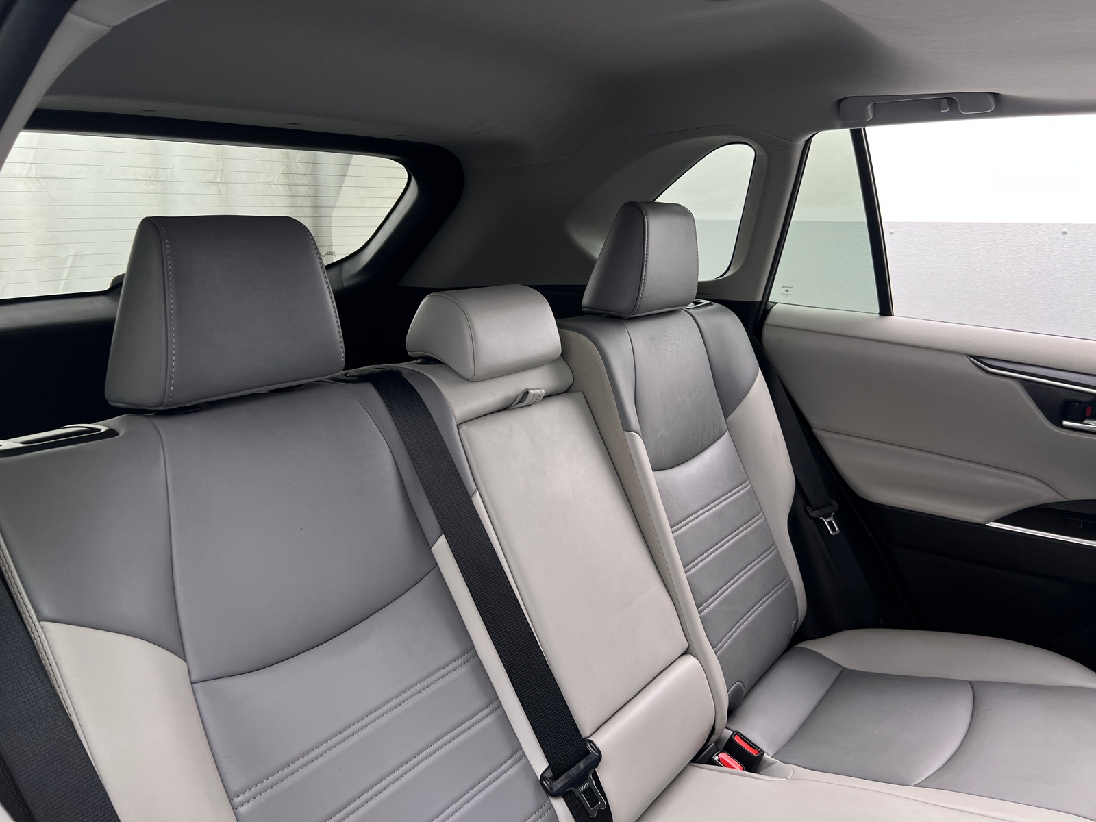 Thumbnail: 2021 Toyota RAV4 - 5
