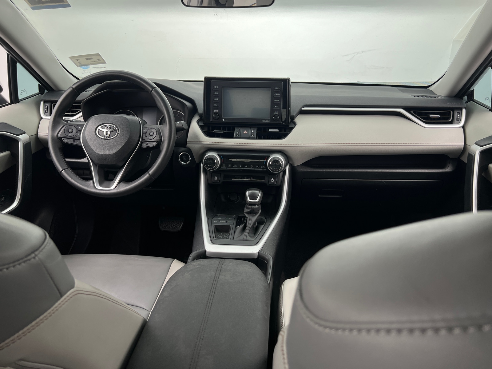 Thumbnail: 2021 Toyota RAV4 - 2