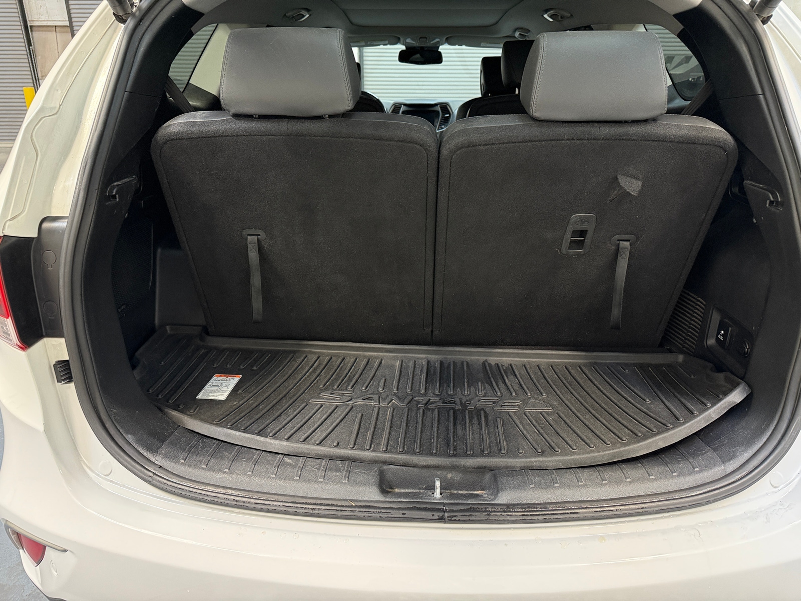 Thumbnail: 2019 Hyundai Santa Fe - 6