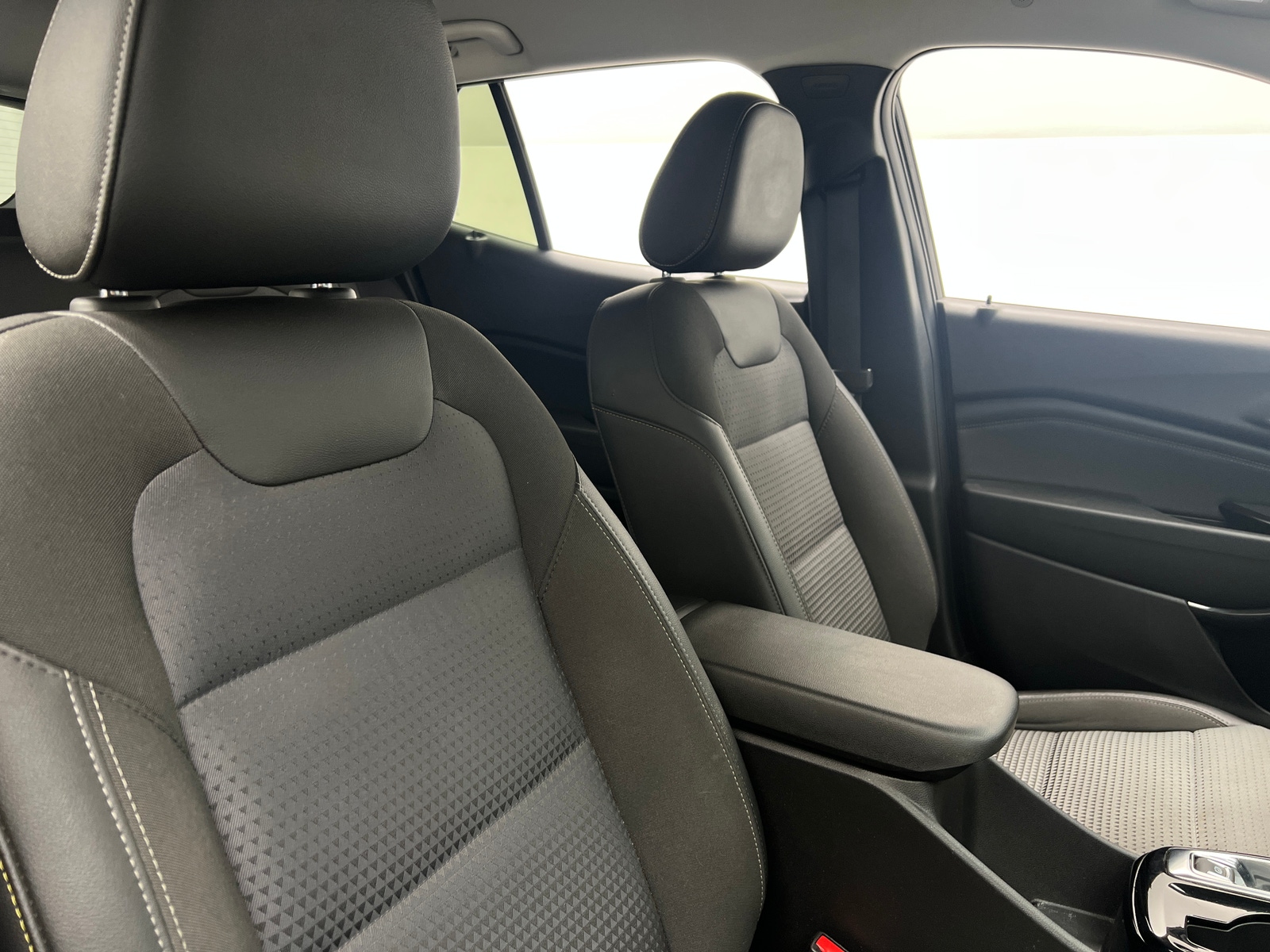 Thumbnail: 2024 Chevrolet Trax - 2