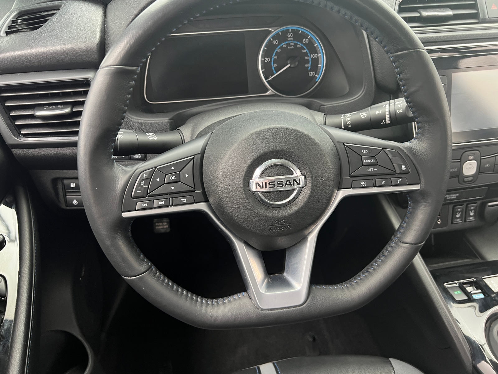 Thumbnail: 2019 Nissan Leaf - 4