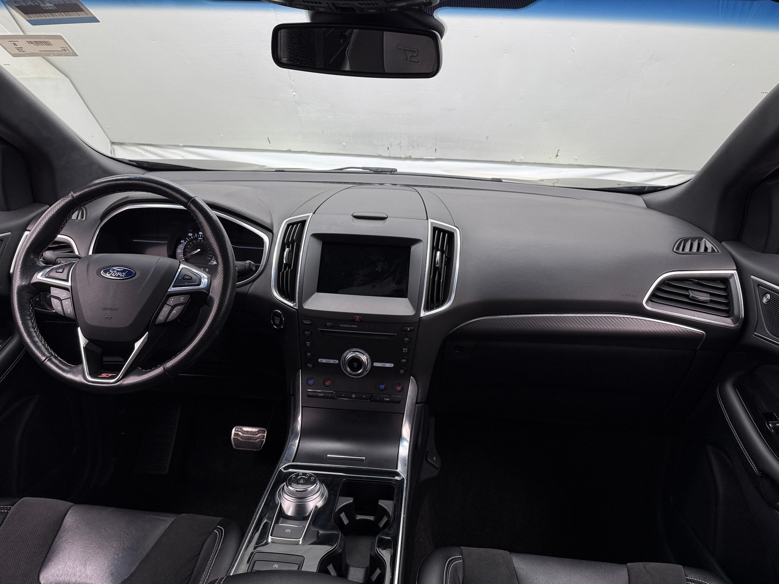 Thumbnail: 2019 Ford Edge - 2