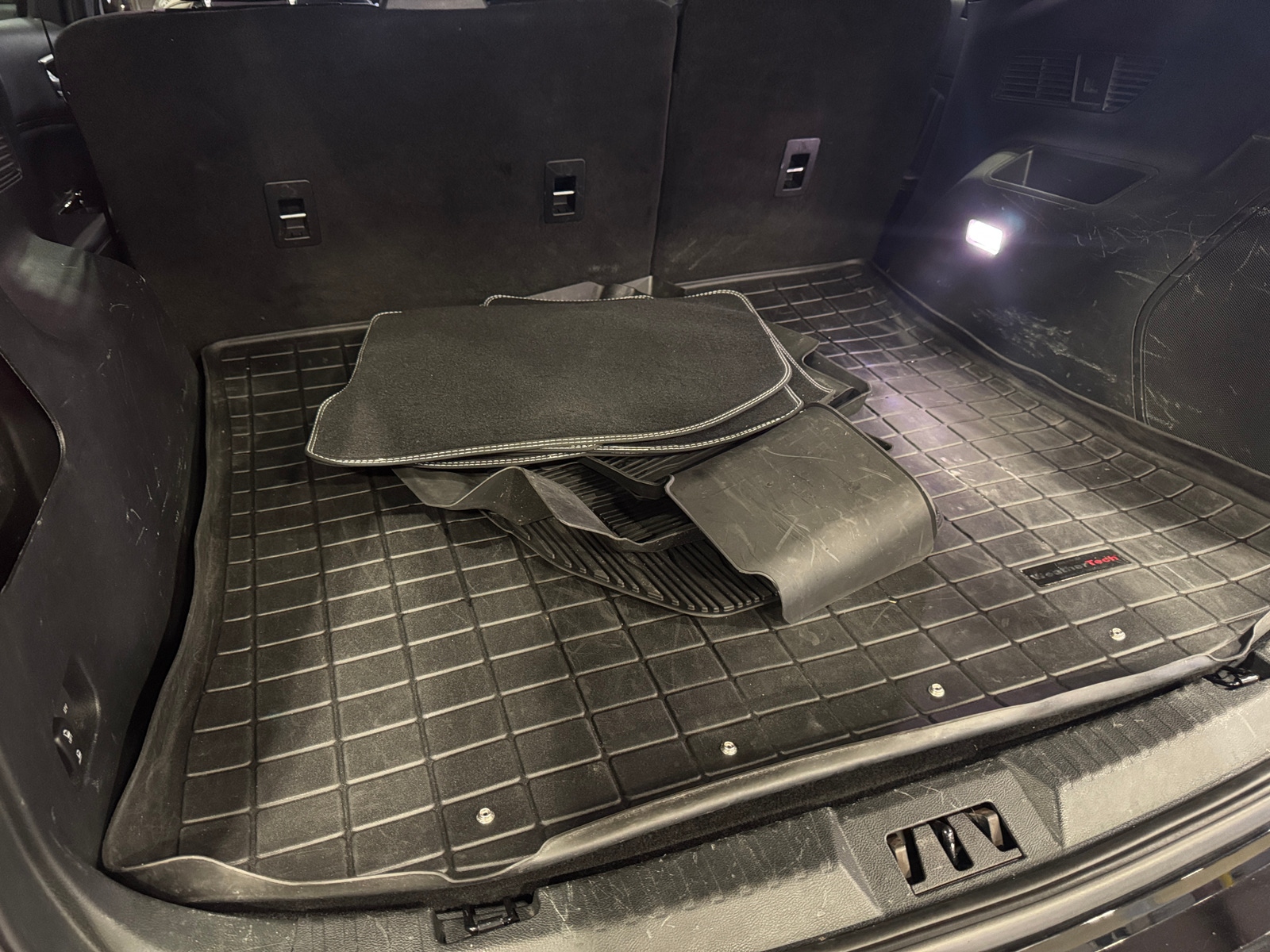 Thumbnail: 2019 Ford Edge - 6