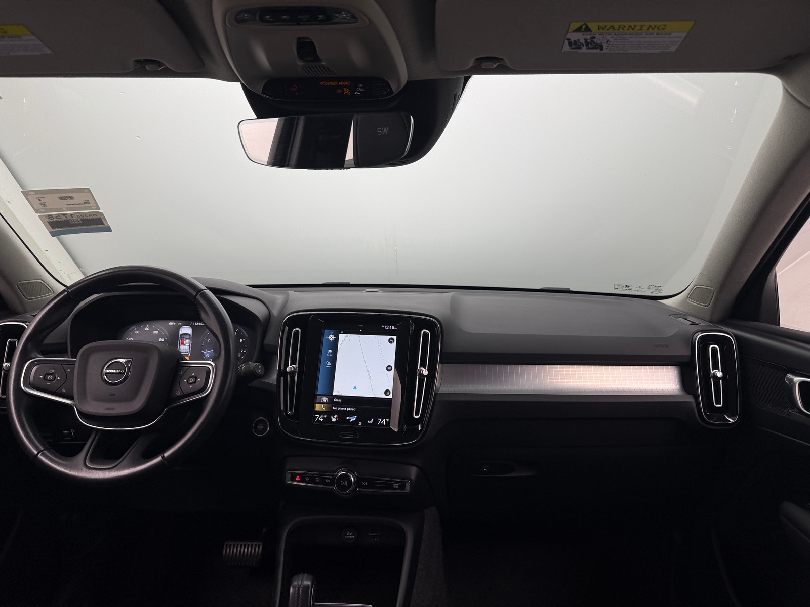 Thumbnail: 2021 Volvo XC40 - 2