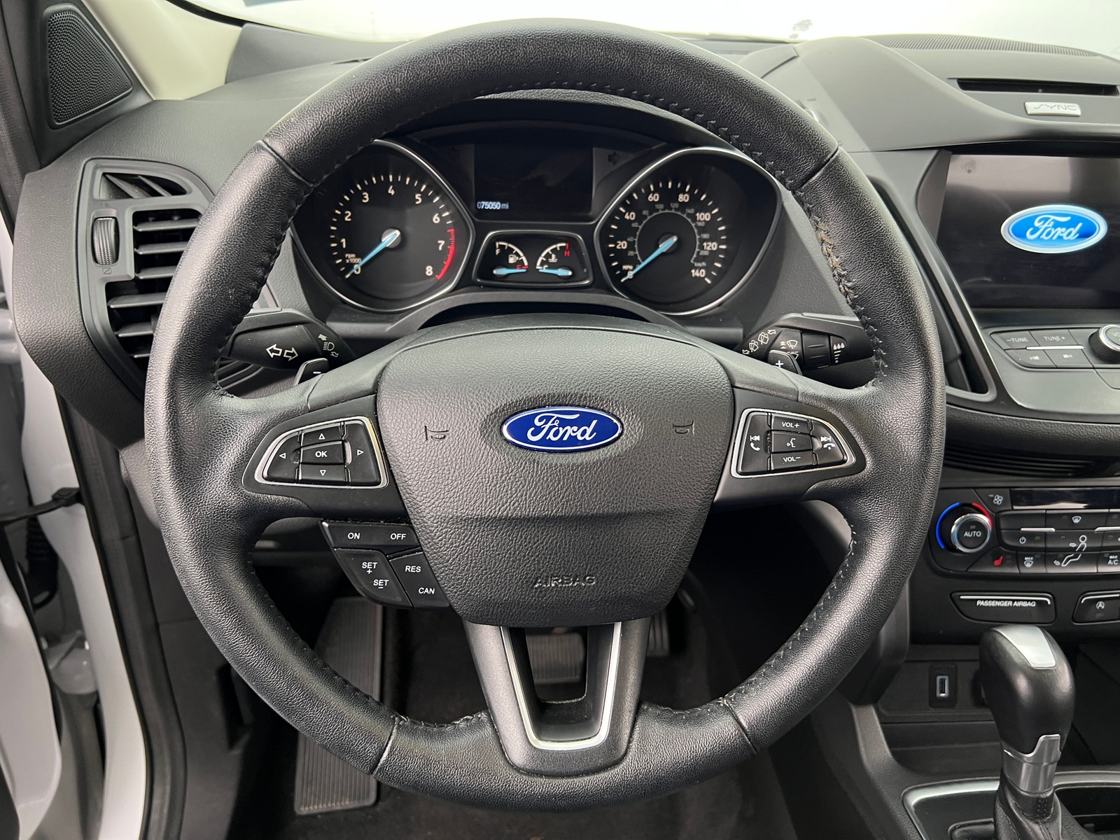 Thumbnail: 2017 Ford Escape - 4