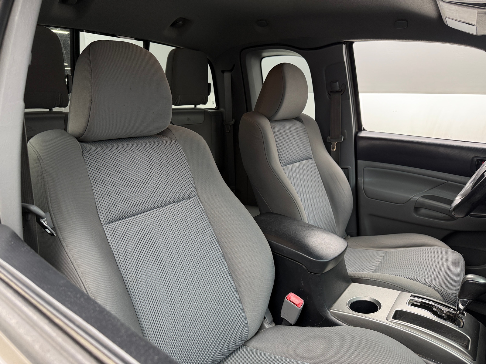 Thumbnail: 2015 Toyota Tacoma - 2