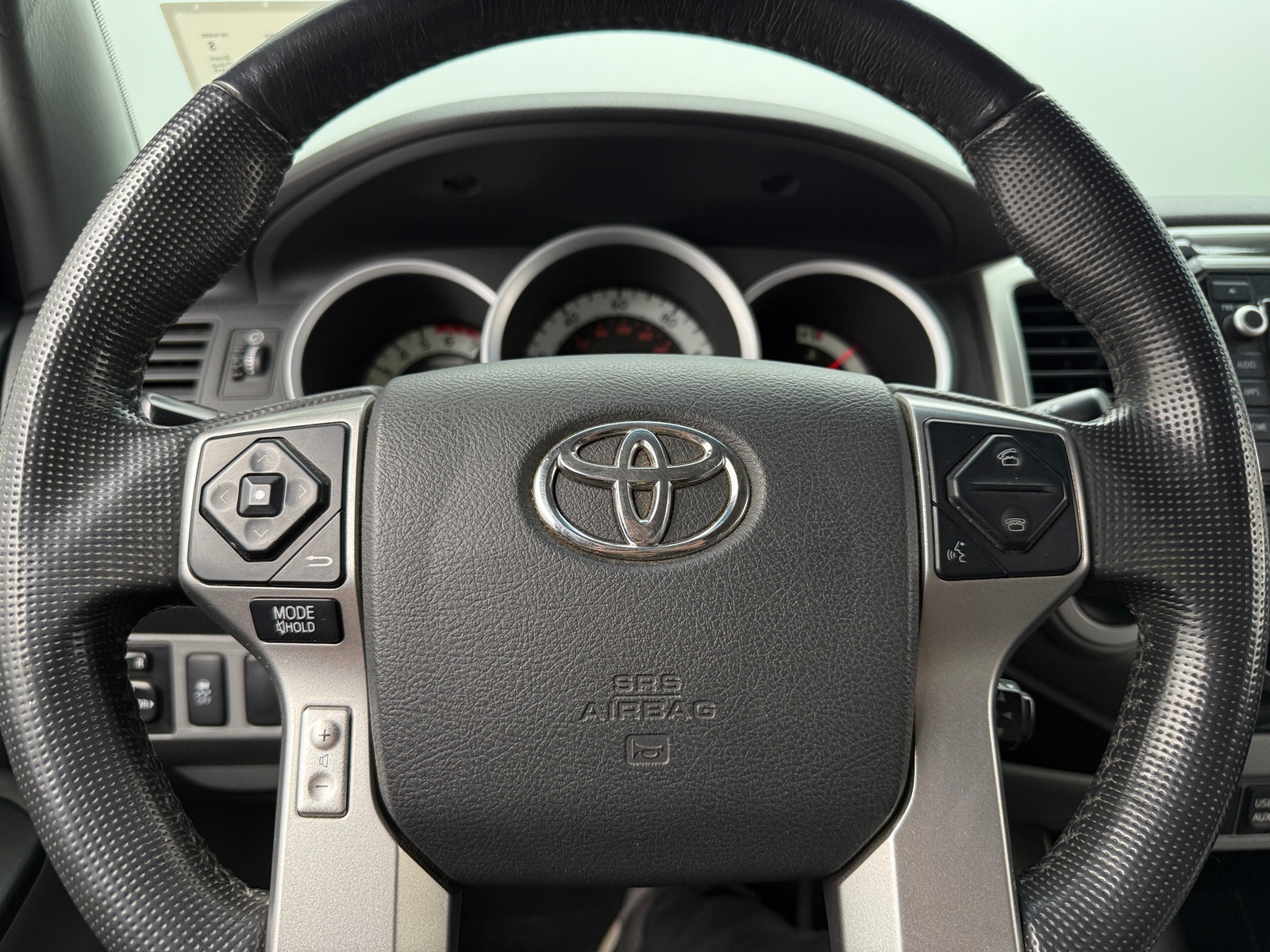 Thumbnail: 2015 Toyota Tacoma - 5