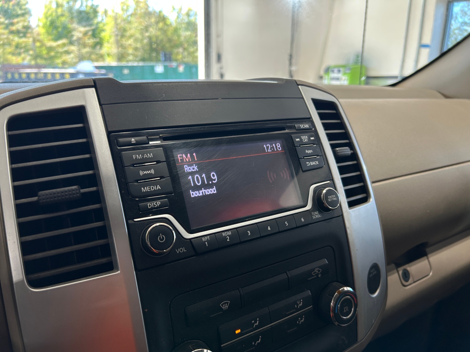 Thumbnail: 2015 Nissan Frontier - 4
