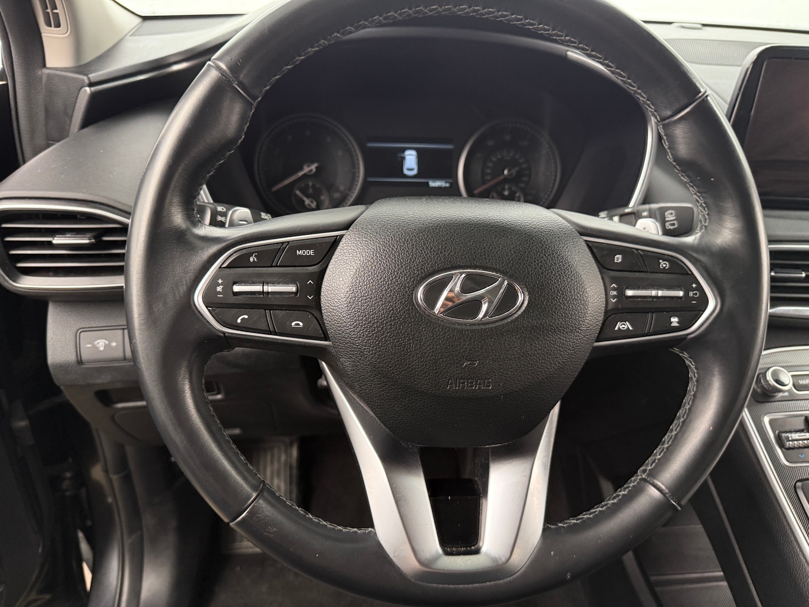Thumbnail: 2023 Hyundai Santa Fe - 5