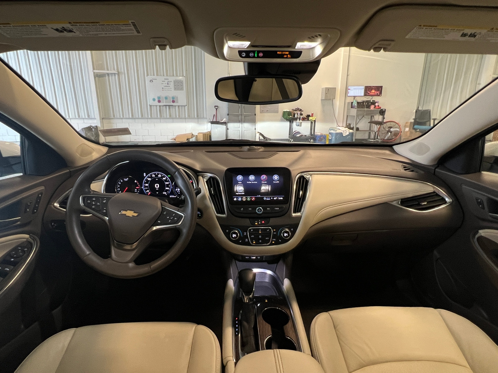 Thumbnail: 2024 Chevrolet Malibu - 3