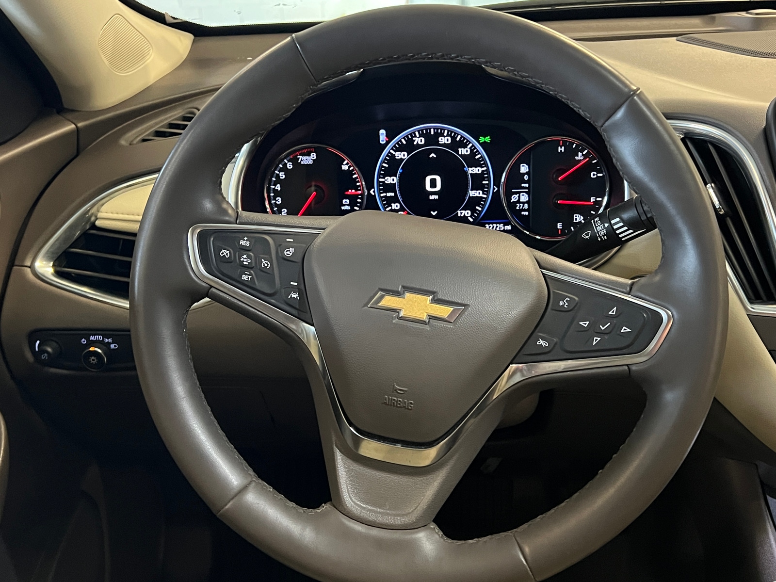 Thumbnail: 2024 Chevrolet Malibu - 5