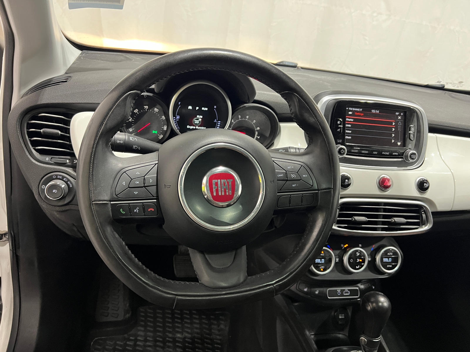 Thumbnail: 2017 Fiat 500X - 4