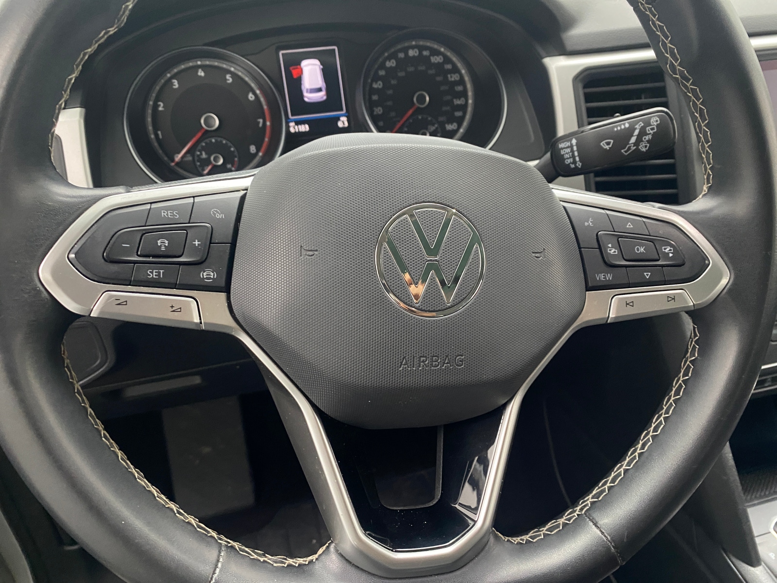 Thumbnail: 2021 Volkswagen Atlas - 4