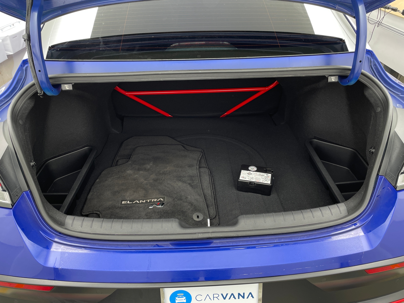Thumbnail: 2024 Hyundai Elantra - 6