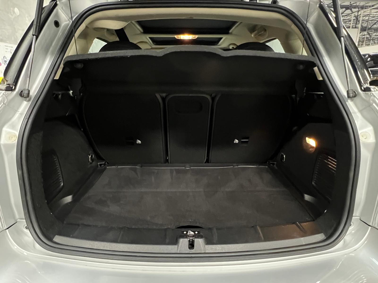 Thumbnail: 2012 MINI Cooper Countryman - 6