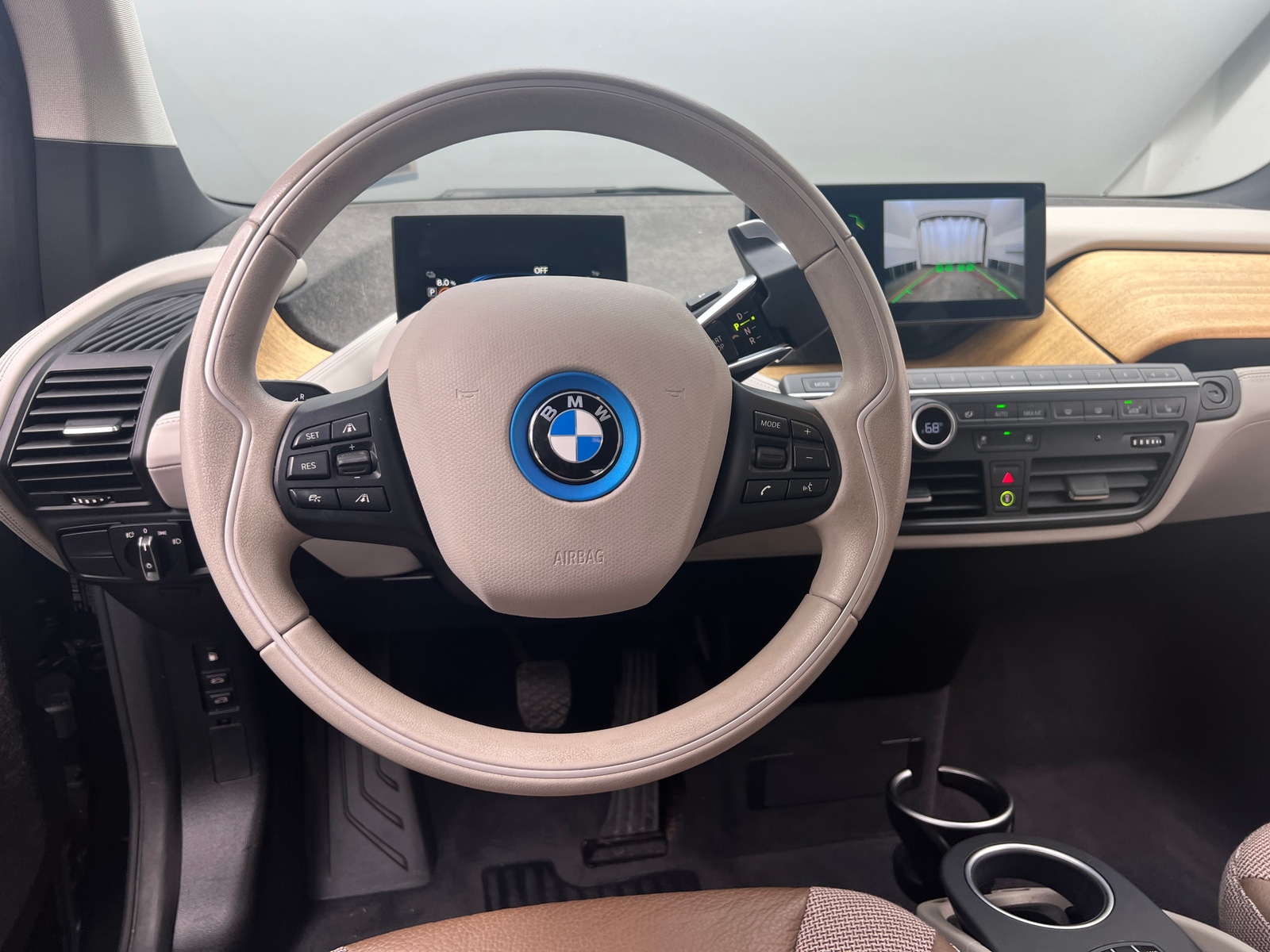 Thumbnail: 2019 BMW i3 - 5