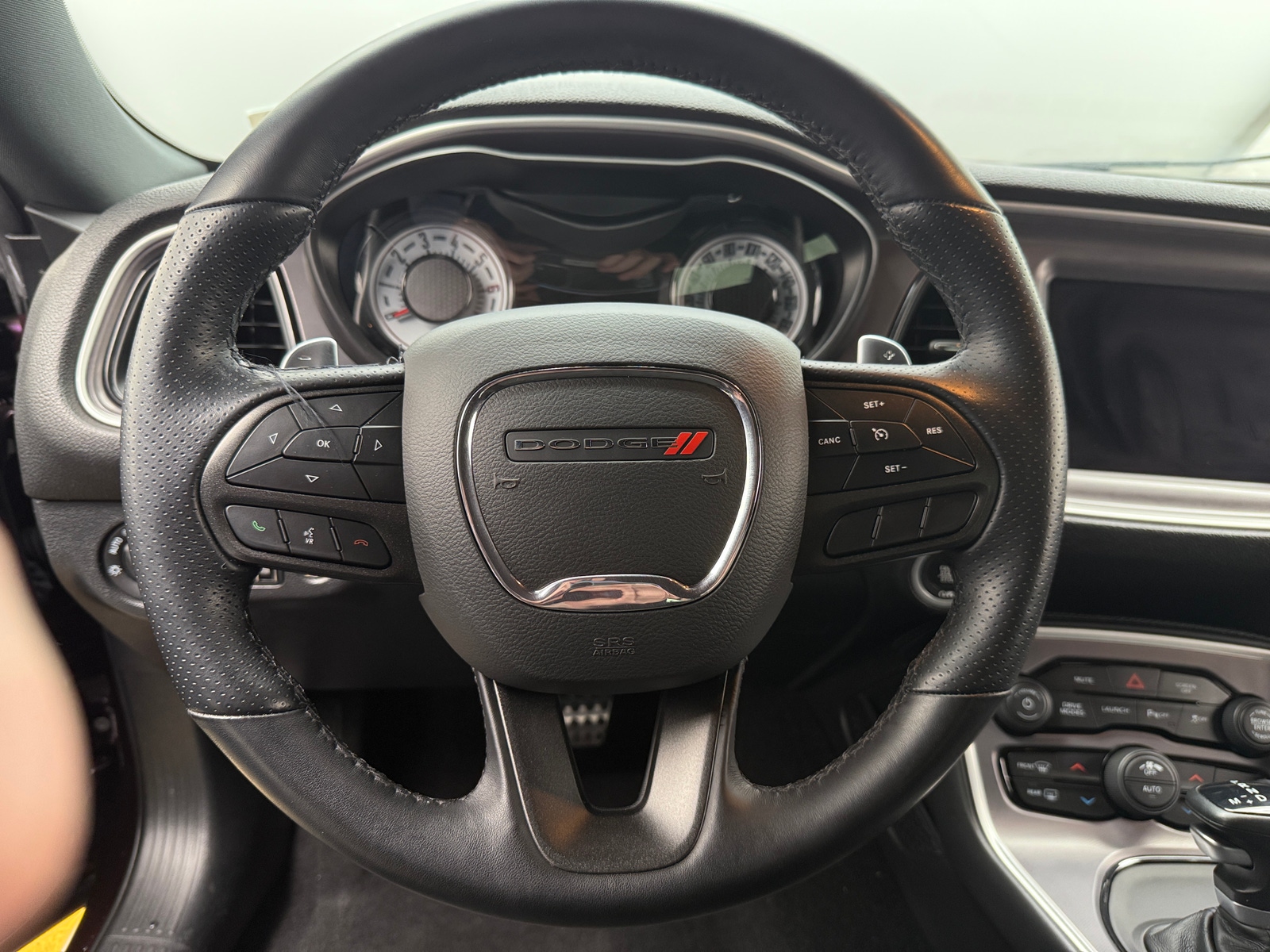 Thumbnail: 2022 Dodge Challenger - 4