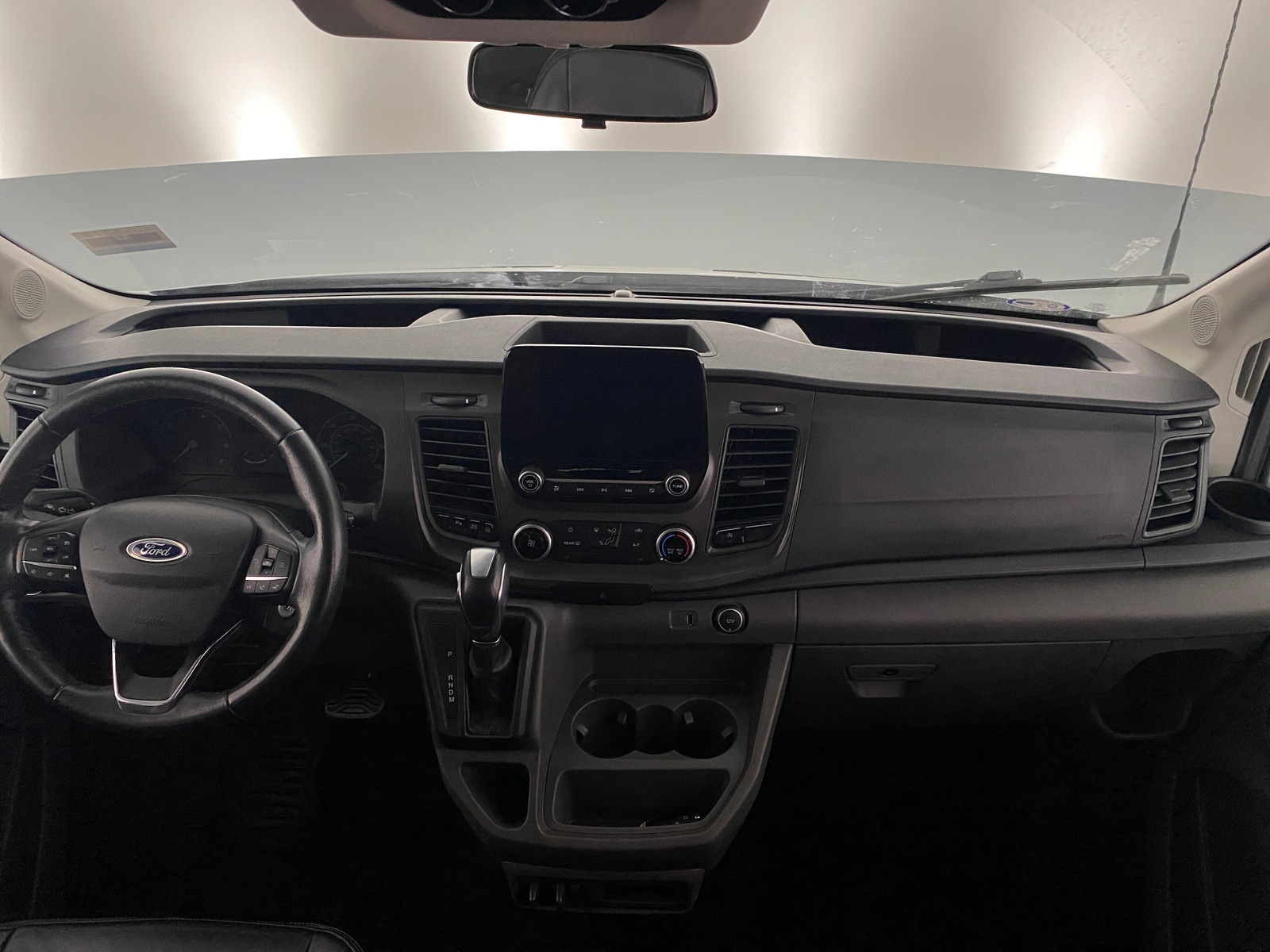 Thumbnail: 2020 Ford Econoline - 3