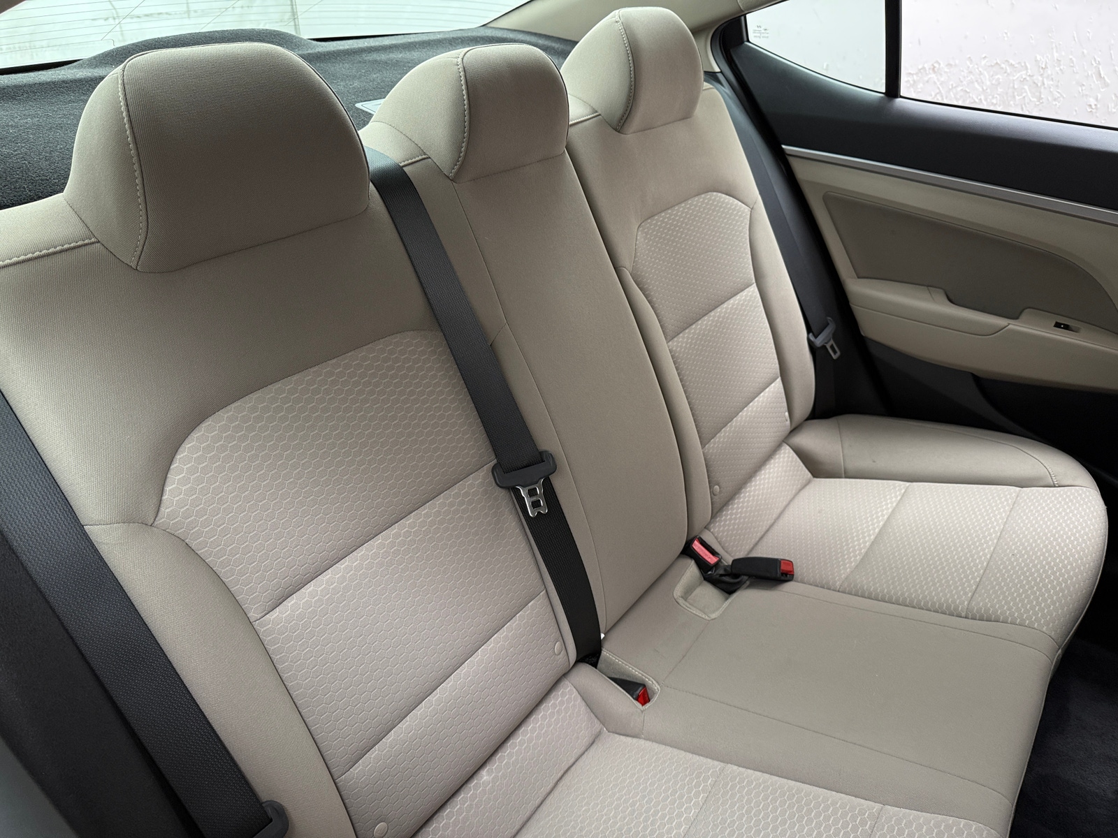 Thumbnail: 2020 Hyundai Elantra - 6