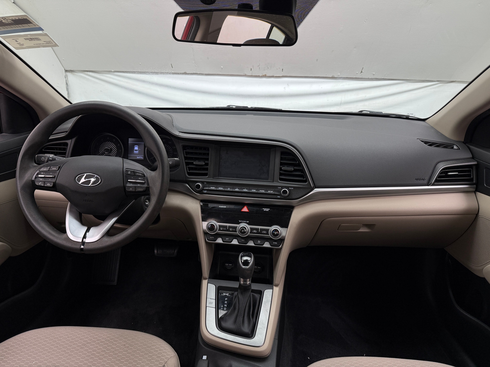 Thumbnail: 2020 Hyundai Elantra - 3