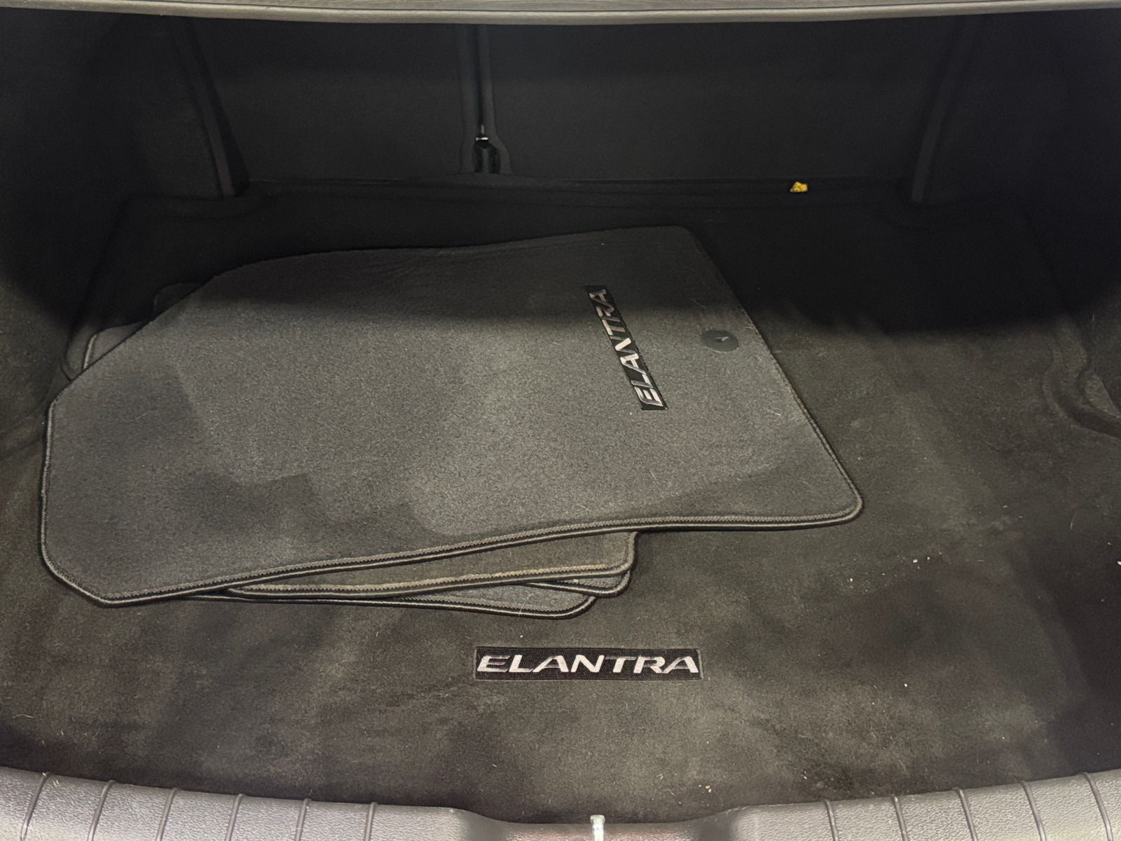 Thumbnail: 2020 Hyundai Elantra - 7