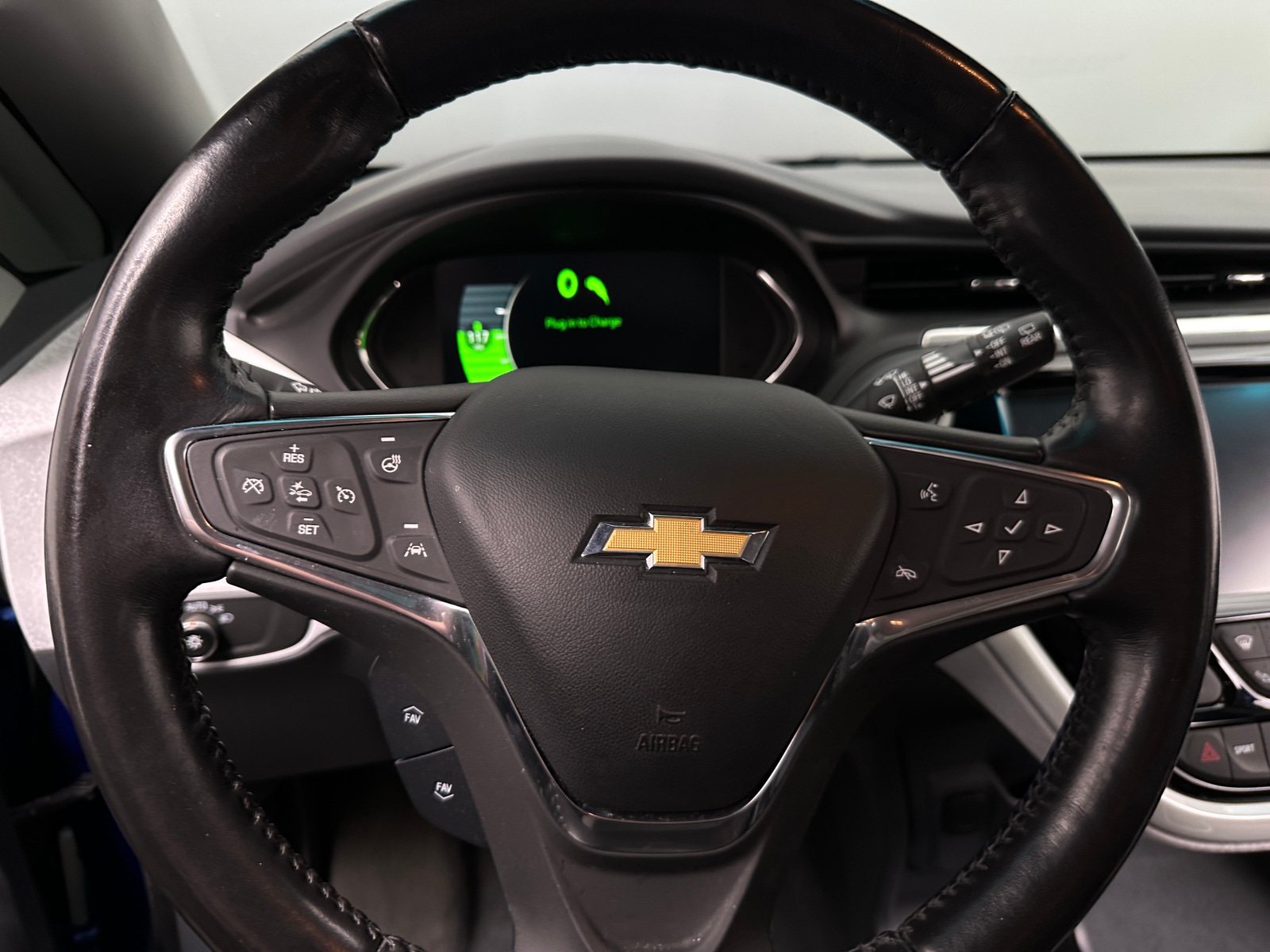 Thumbnail: 2021 Chevrolet Bolt EV - 5