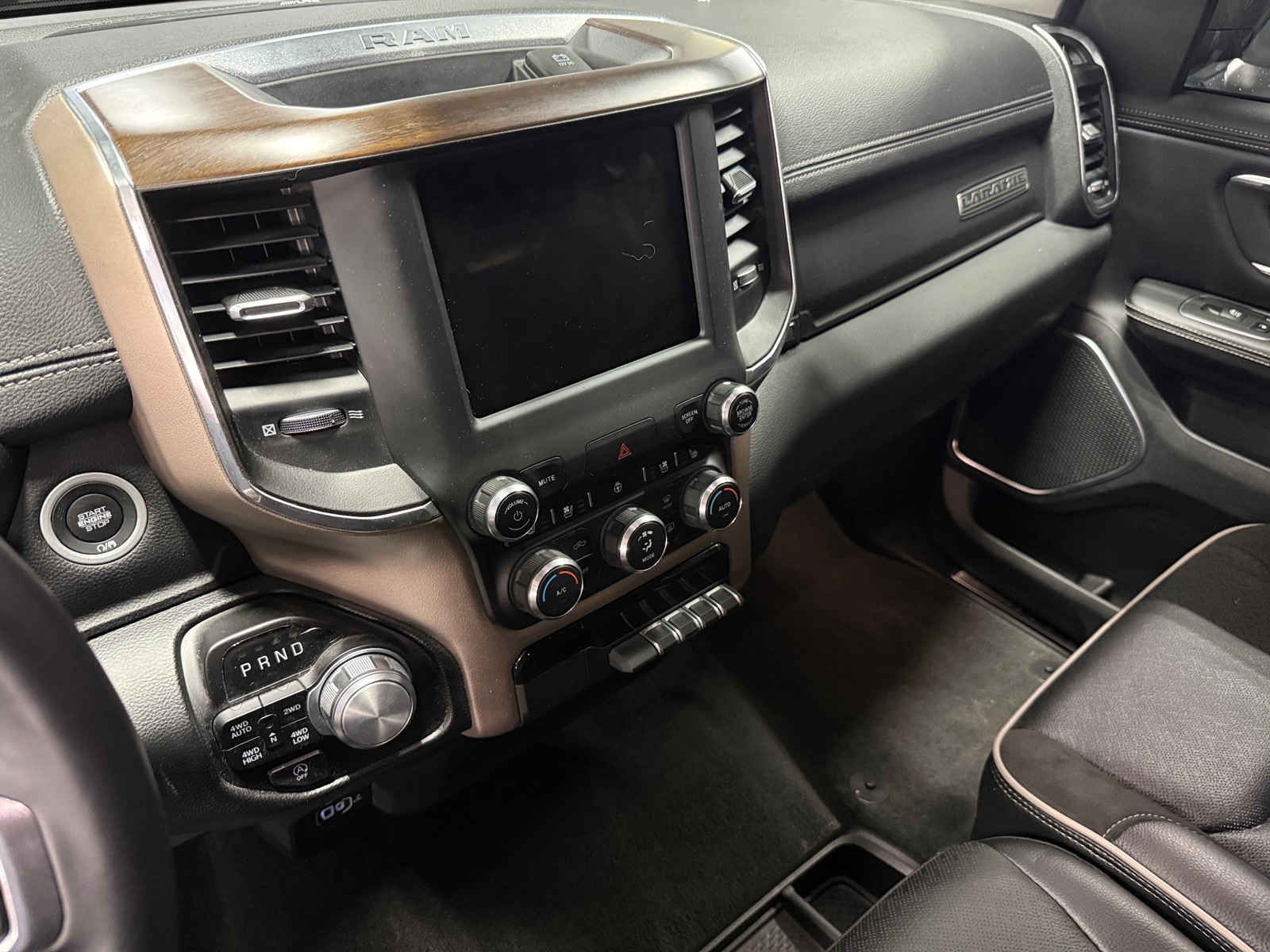 Thumbnail: 2022 RAM 1500 - 3
