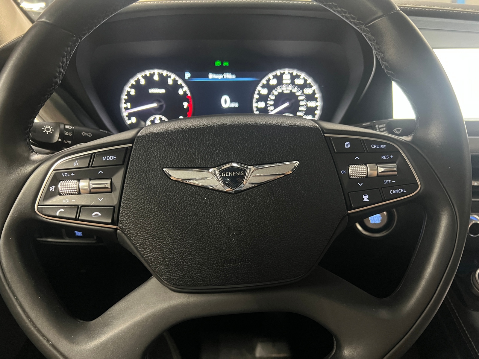 Thumbnail: 2021 Genesis G90 - 4