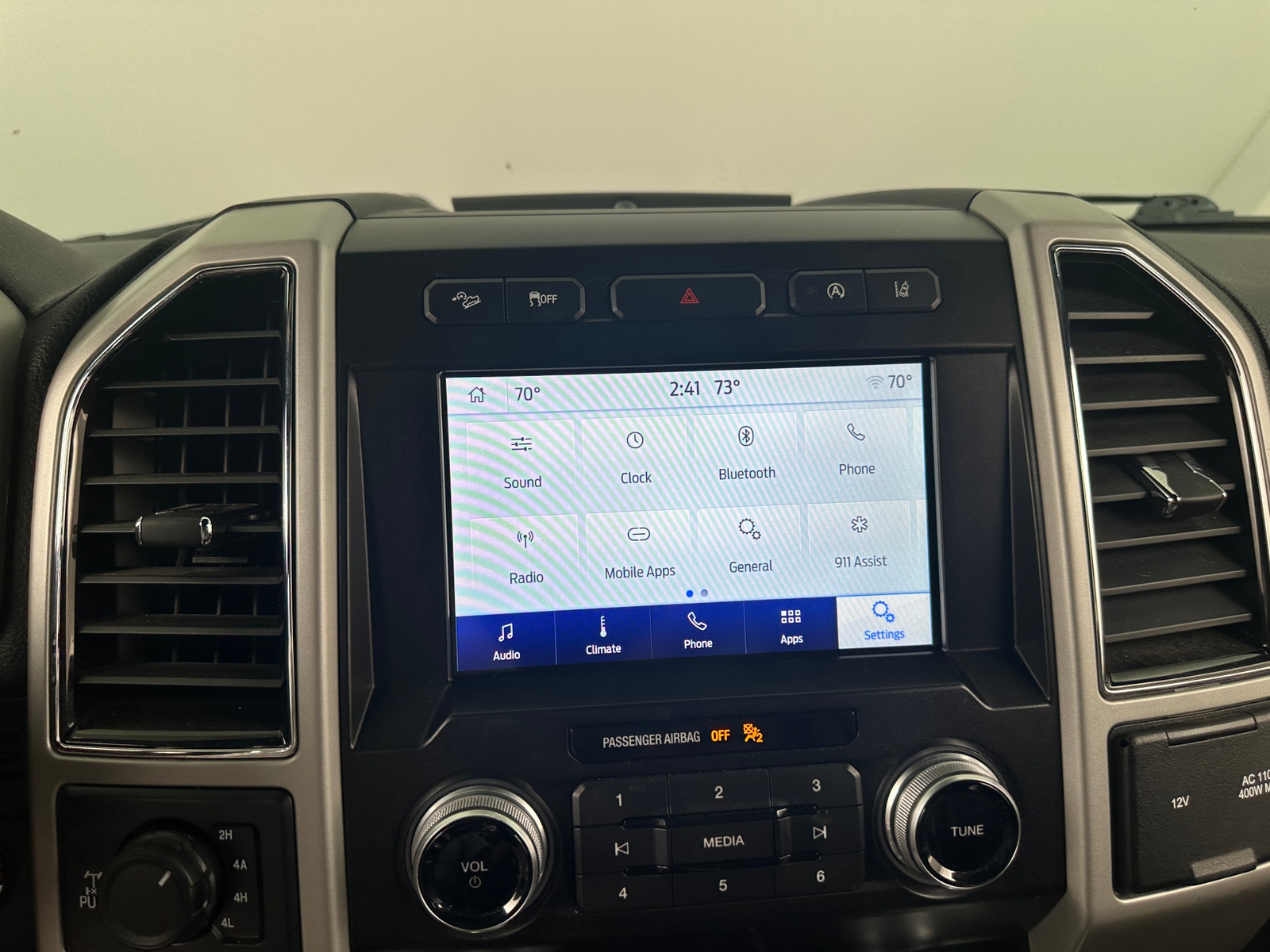 Thumbnail: 2020 Ford Econoline - 4