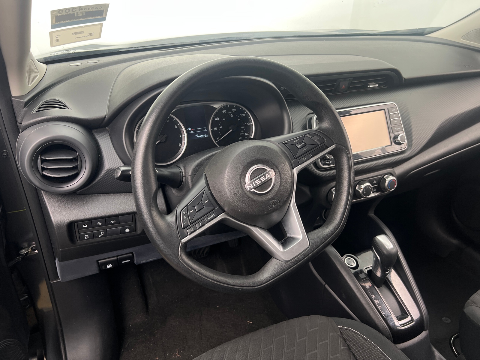 Thumbnail: 2022 Nissan Kicks - 5
