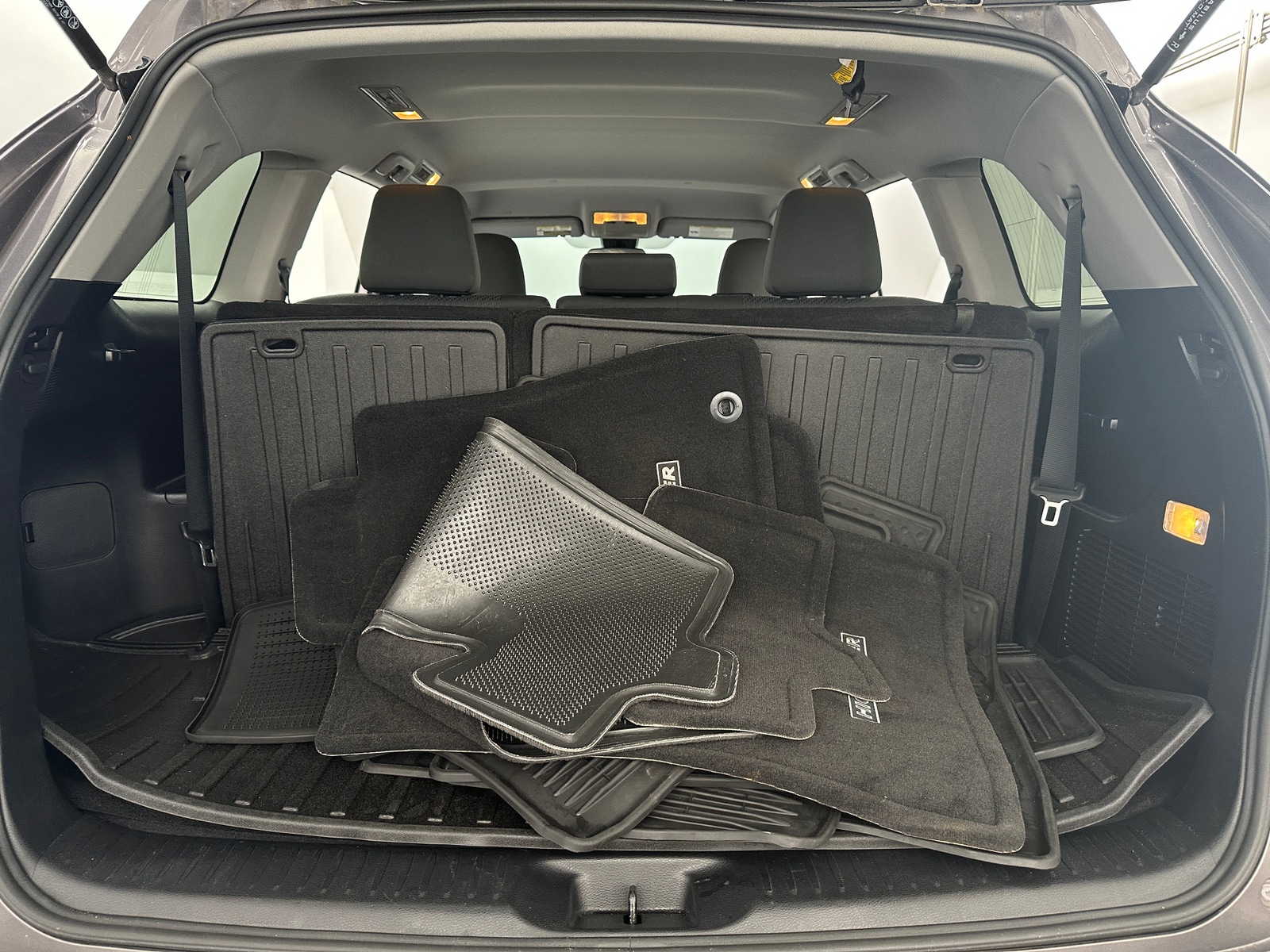 Thumbnail: 2019 Toyota Highlander - 7