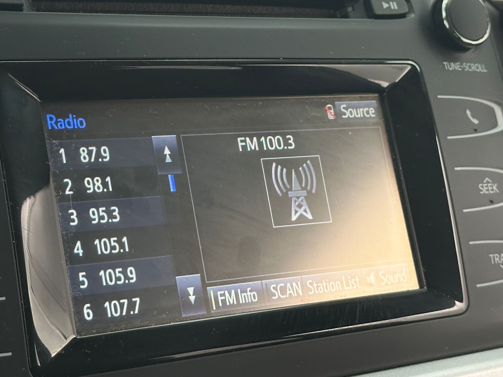 Thumbnail: 2019 Toyota Highlander - 4