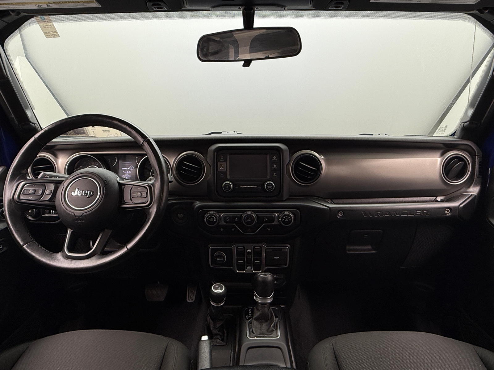 Thumbnail: 2019 Jeep Wrangler - 3