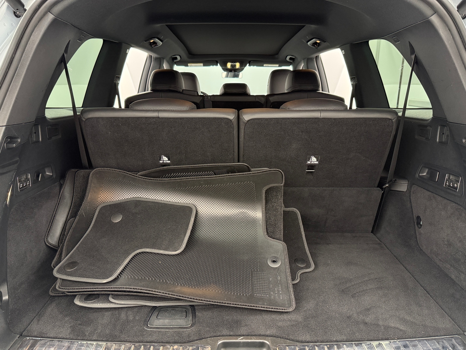 Thumbnail: 2024 Mercedes-Benz GLS - 6