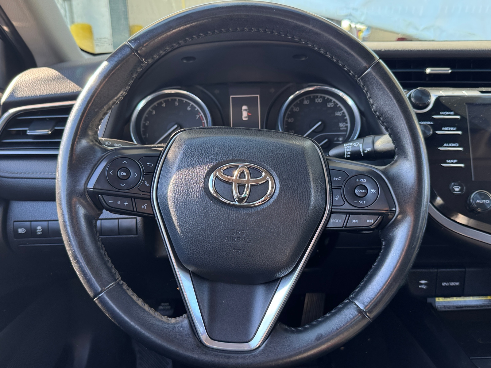 Thumbnail: 2019 Toyota Camry - 5