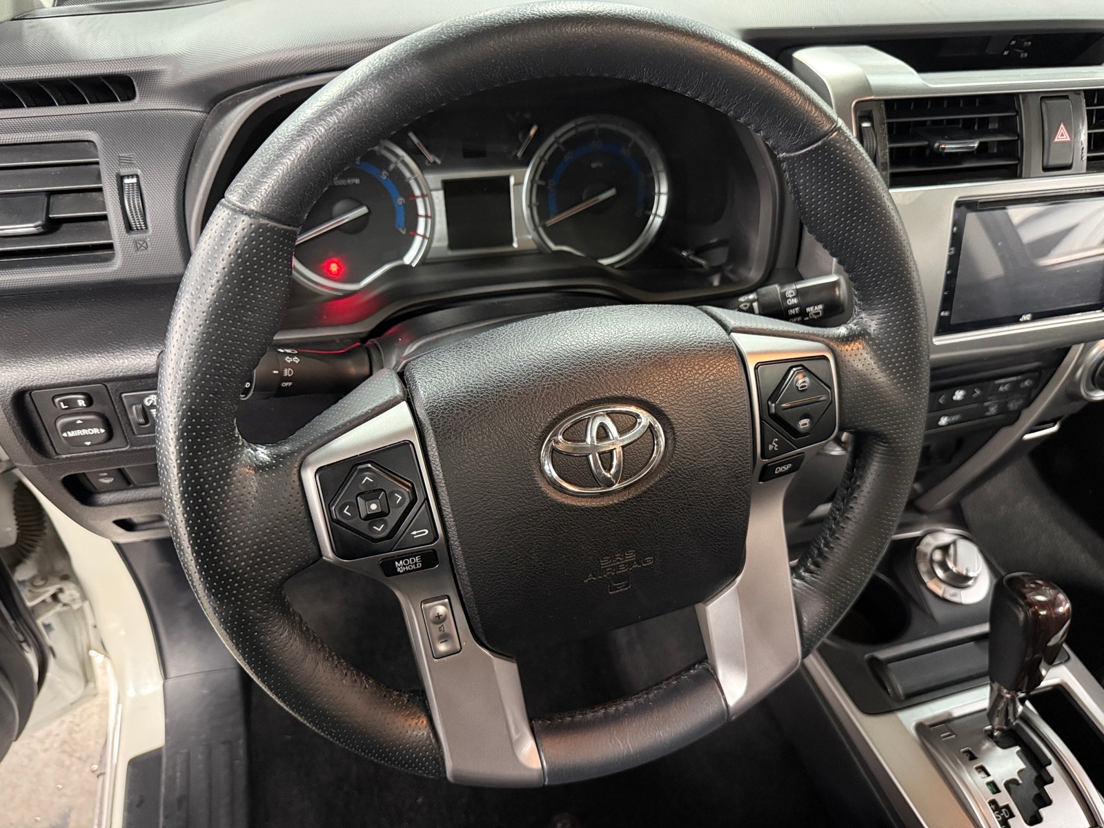 Thumbnail: 2016 Toyota 4Runner - 5