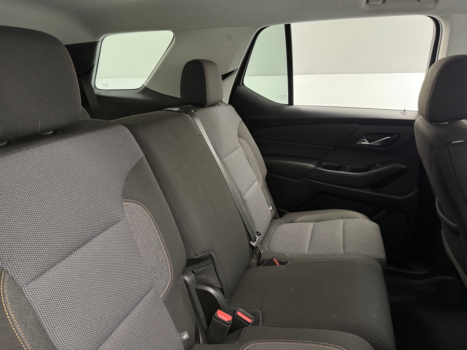 Thumbnail: 2021 Chevrolet Traverse - 6