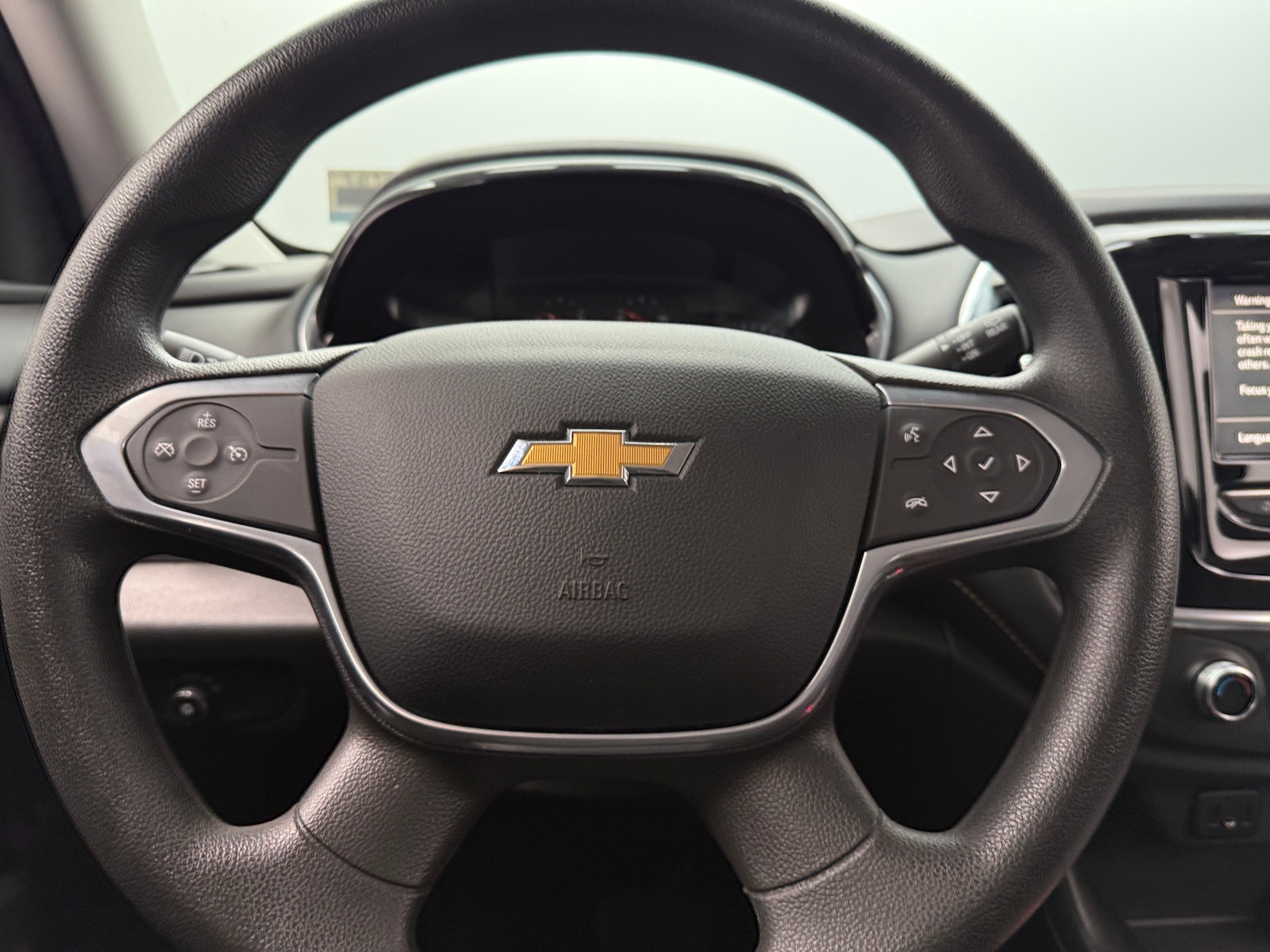 Thumbnail: 2021 Chevrolet Traverse - 5
