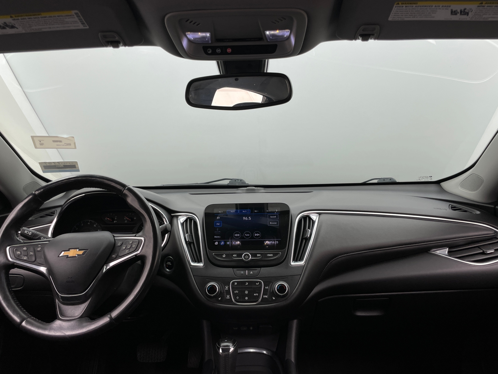 Thumbnail: 2020 Chevrolet Malibu - 2