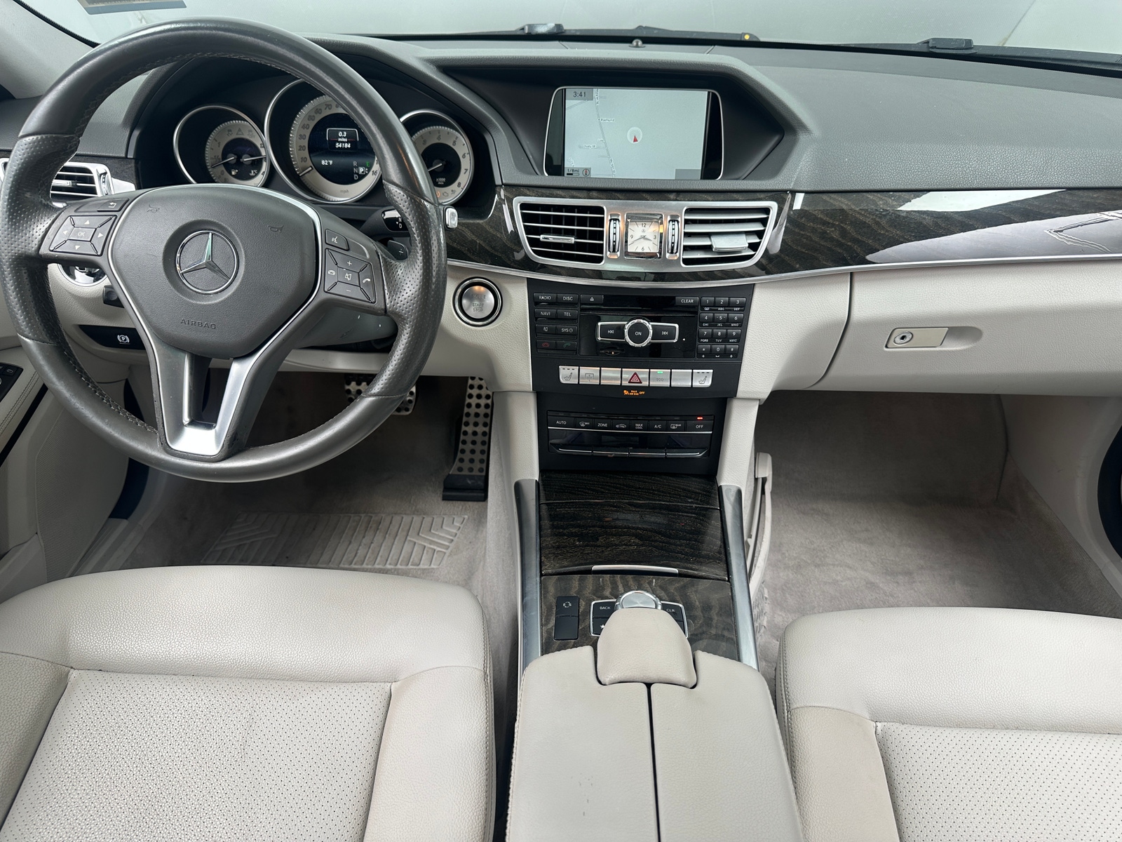 Thumbnail: 2015 Mercedes-Benz E-Class - 2