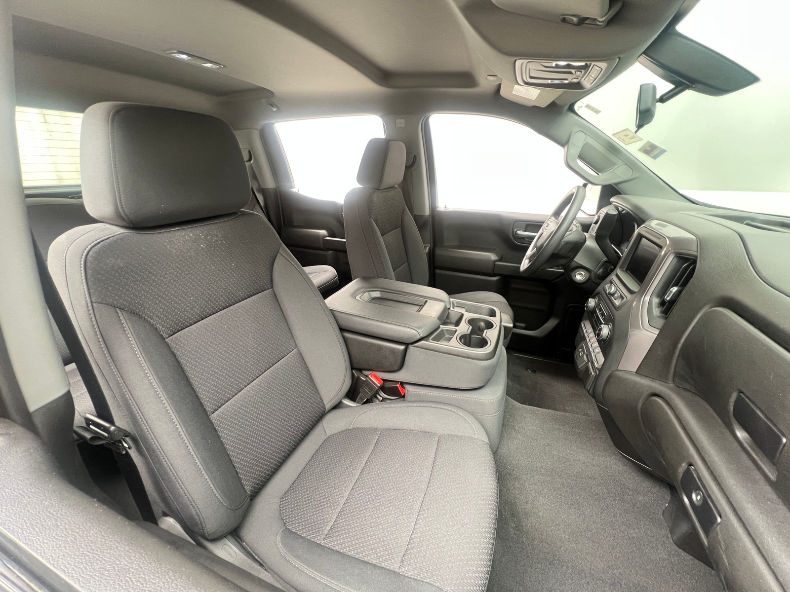 Thumbnail: 2021 Chevrolet Silverado 1500 - 2