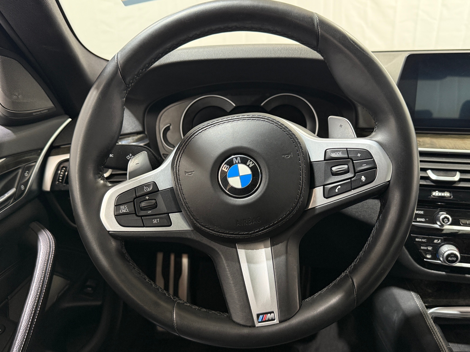 Thumbnail: 2019 BMW 5 Series - 4