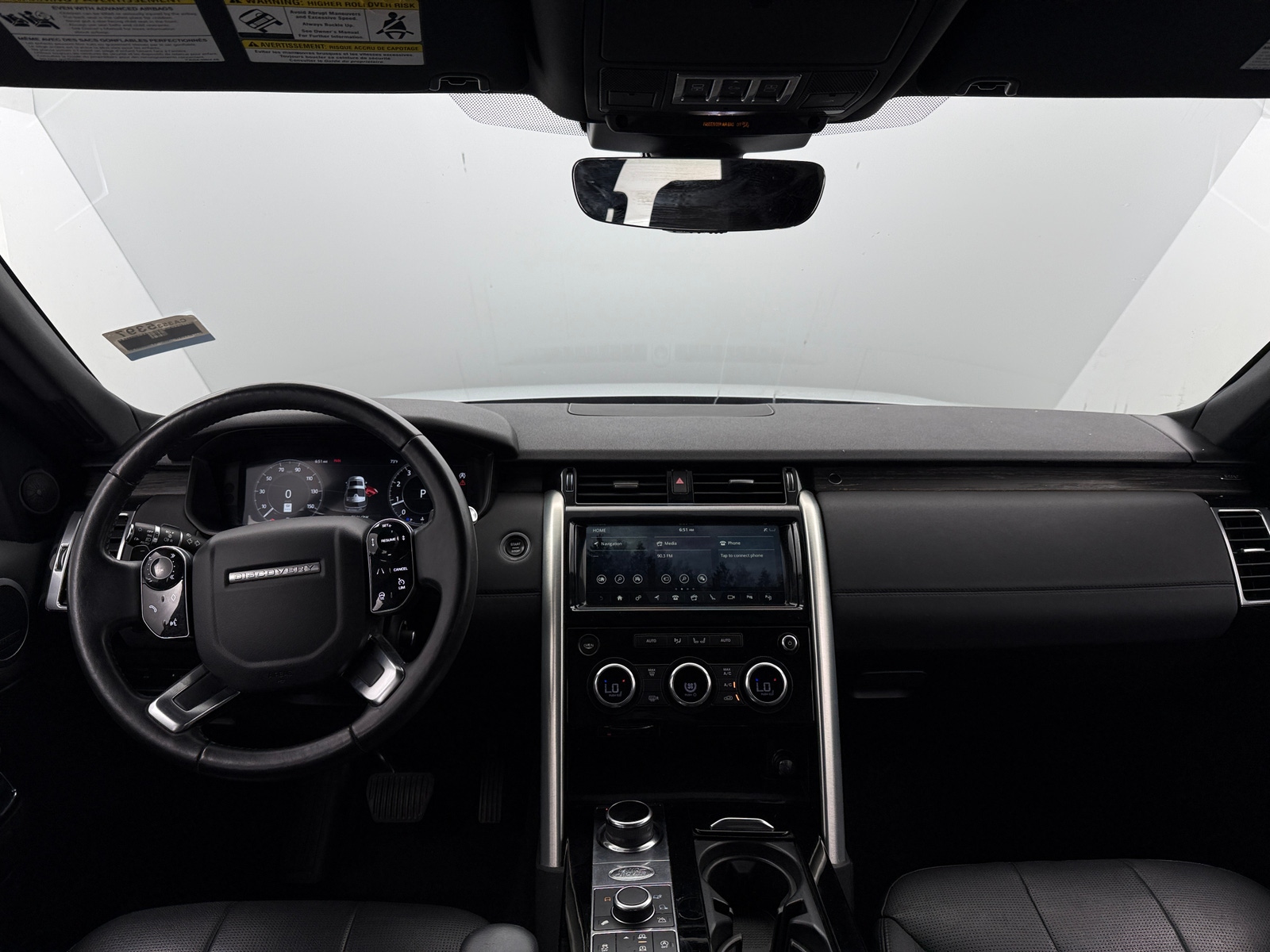 Thumbnail: 2019 Land Rover Discovery - 2
