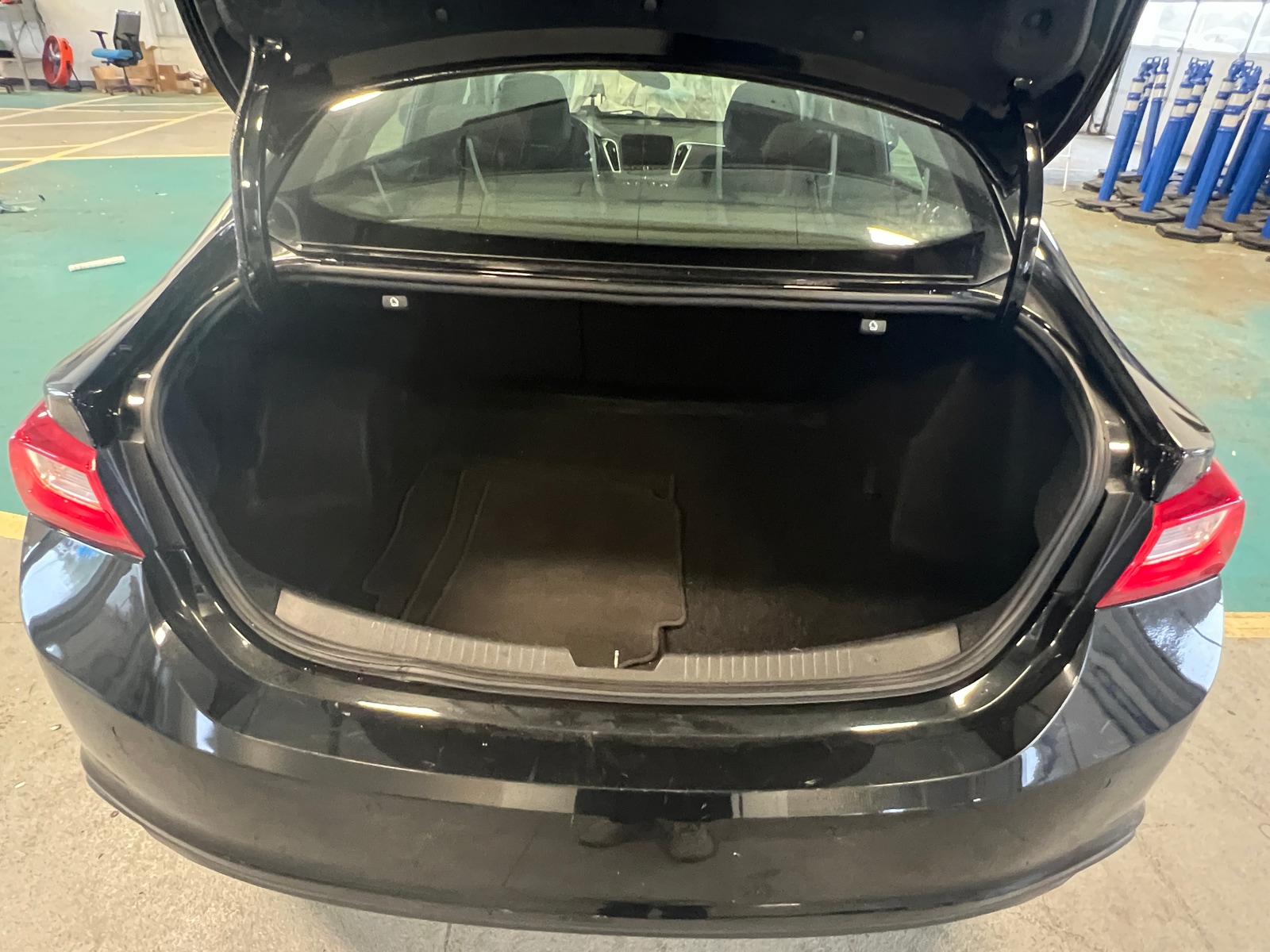 Thumbnail: 2024 Chevrolet Malibu - 7