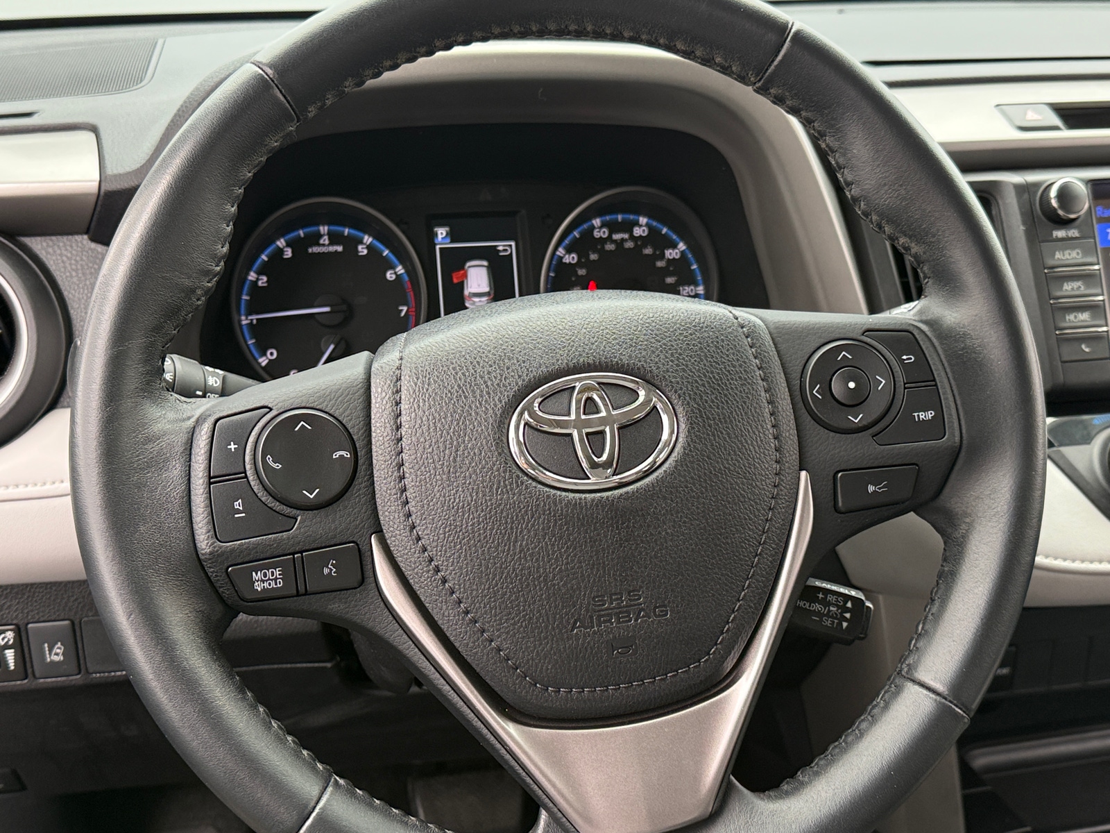 Thumbnail: 2018 Toyota RAV4 - 5