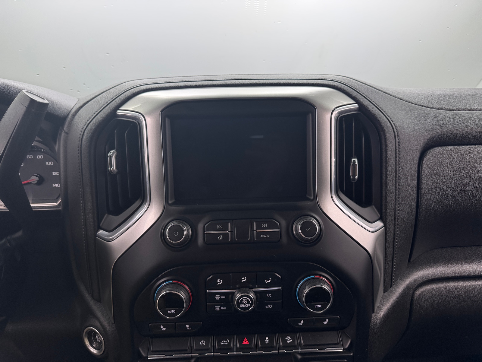 Thumbnail: 2021 Chevrolet Silverado 1500 - 4