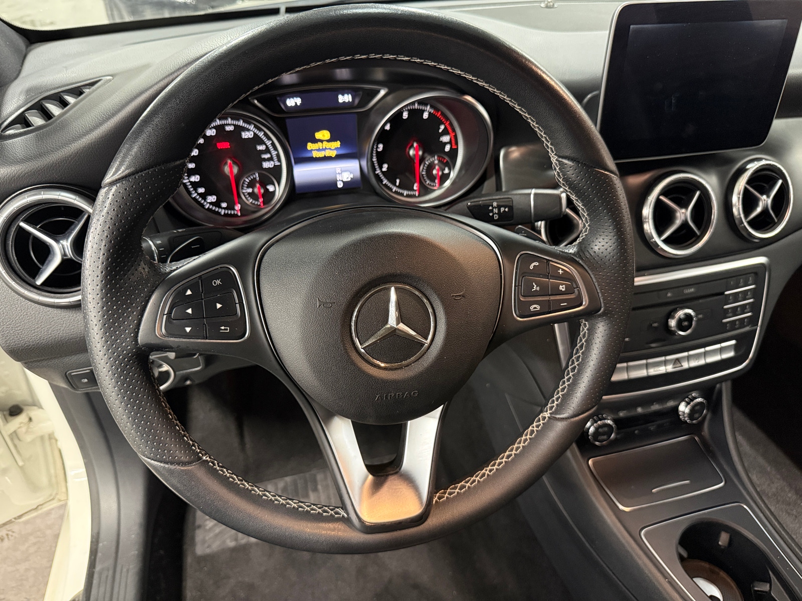 Thumbnail: 2017 Mercedes-Benz CLA - 3
